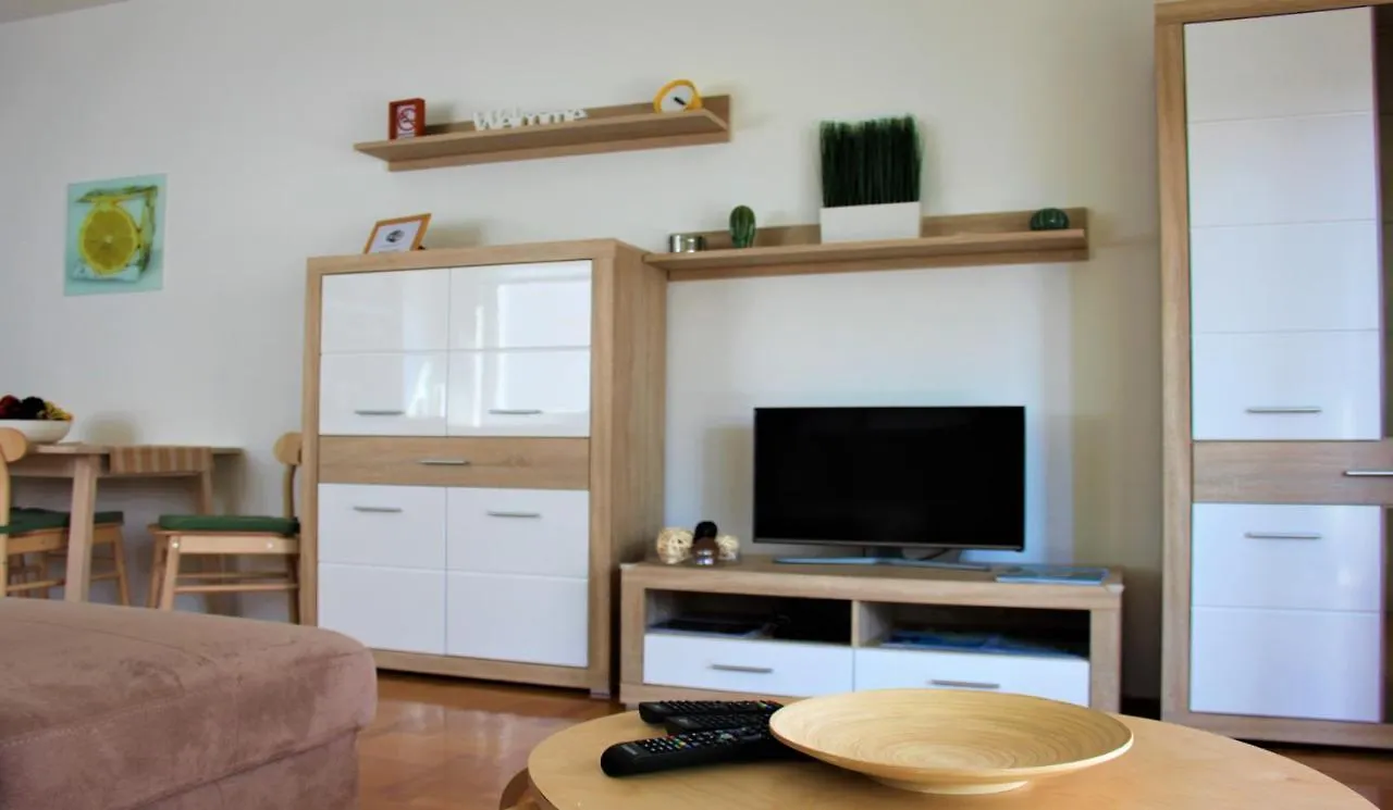 Adris Apartment - Private Parking Zadar 0*,  Croatia
