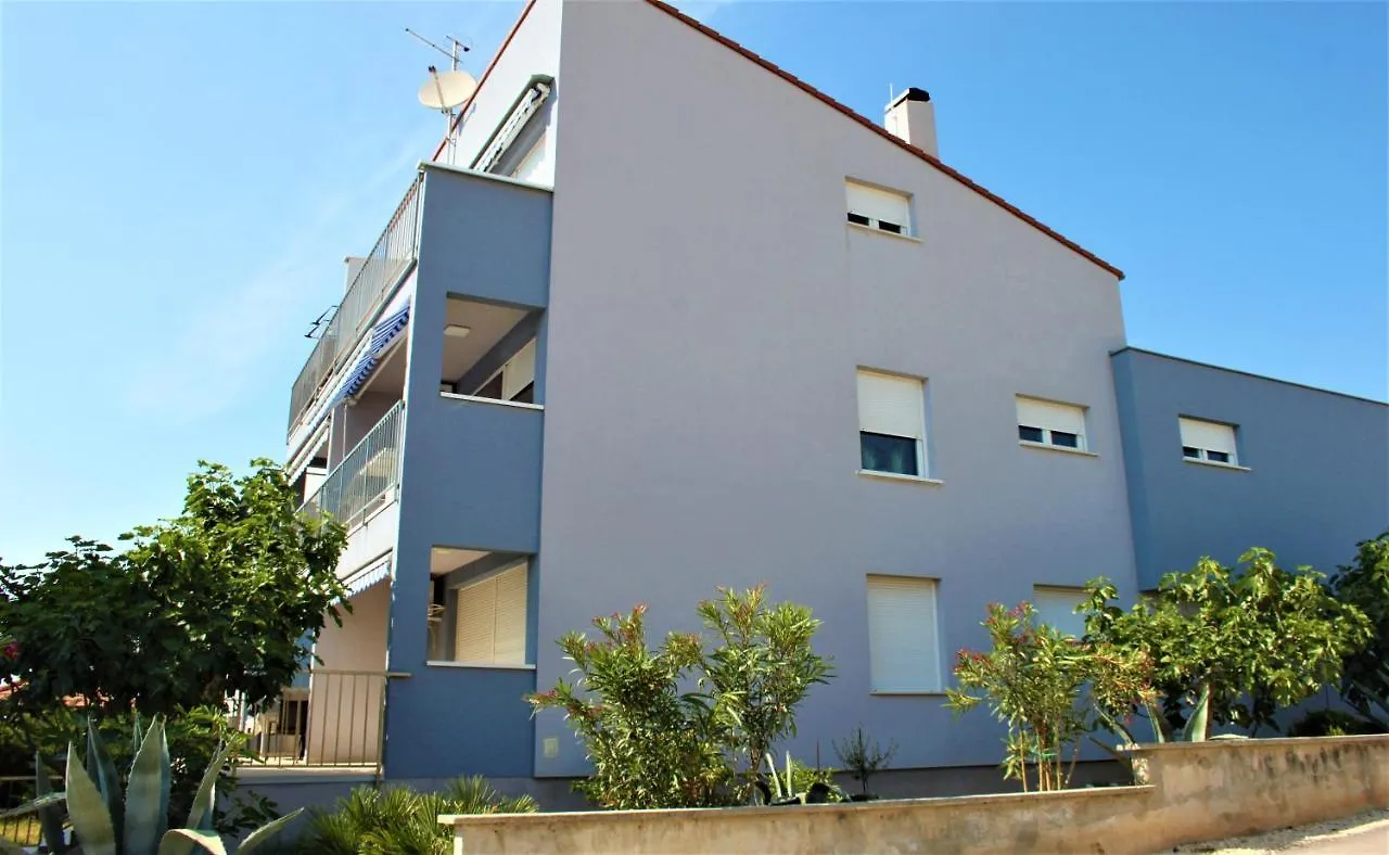 Adris Apartment - Private Parking Zadar